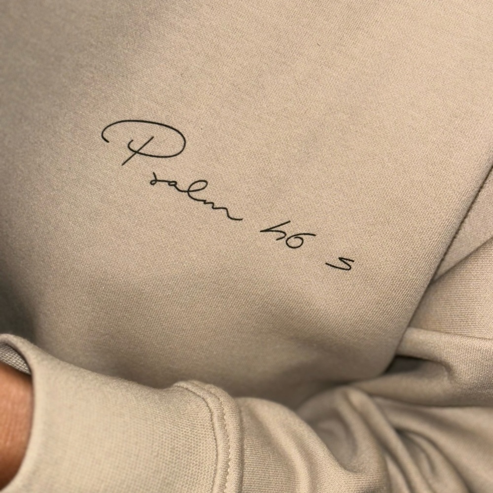Woman’s Mocha Sweatshirt